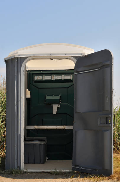 Portable Toilet Options We Offer in Roslyn, PA